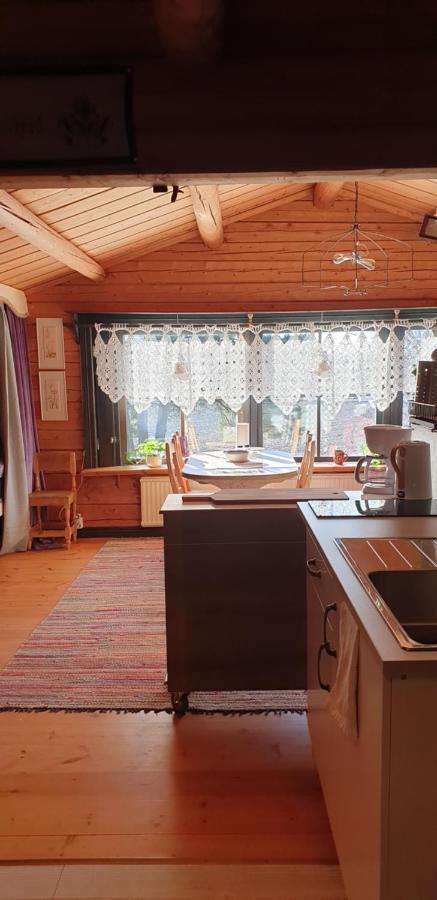 Woodstock B & B Studios Bålsta Esterno foto