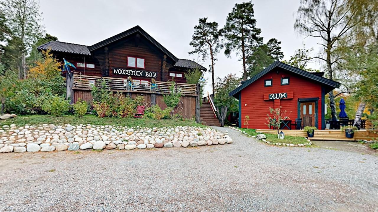 Woodstock B & B Studios Bålsta Esterno foto